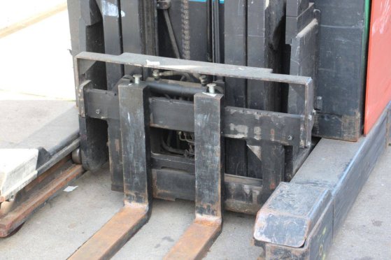 Reach truck BT RRB2 Electric 1600kg 8.0m 2008 BT RRB2 2008 2 image 10