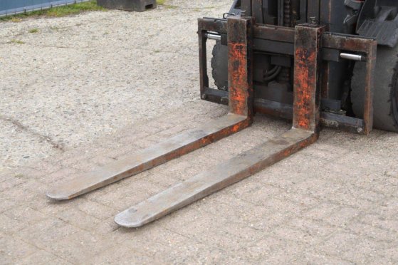 Forklift Fenwick-Linde E30-03/600 Electric 3000kg 4.4m 2011 Fenwick-Linde E30-03/600 2011 2 Forklift image 10