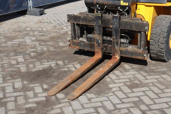 JCB 30D 4x4 Telehandler Diesel 3000kg 4000mm 2016 30D 4x4 2016 2 image 10