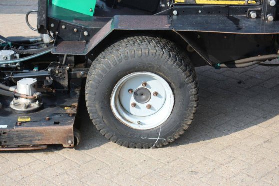 Ride-on mower Ransomes HR300 Diesel 24.5kW 2015 Ransomes HR300 2015 2 image 10