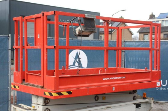 Scissor lift Holland Lift MONOSTAR Y-64EL14 Electric 8.4m 2015 Holland lift MONOSTAR Y-64EL14 2015 2 Scissor Lifts image 10