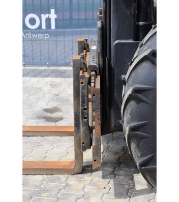Rough-Terrain Forklift JCB 930 Diesel 3000kg 5.5m 2018 930 2018 2 Rough Terrain Forklift image 10