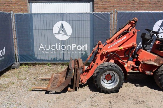 Articulated loader Weidemann 1070 D/M Diesel 1998 Weidemann 1070 D/M 1998 2 Wheel Loaders image 10