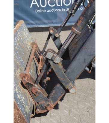 Ford 7700 Diesel Tractor 1978 with front loader (Margin) 7700 1978 2 image 10