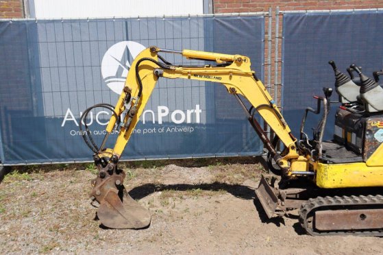 Mini excavator New Holland Kobelco E9SR Diesel 2008 Kobelco E9SR 2008 2 image 10