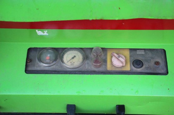 Compressor Atlas Copco XAS47DD BOX 2004 AS47DD BOX 2004 2 Compressors image 10