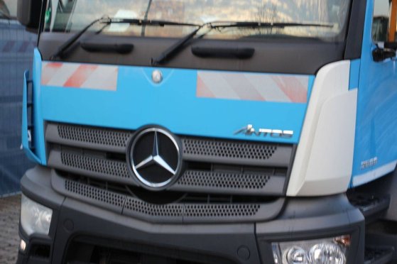 Chassis Cabin Mercedes-Benz Antos 2533 Diesel 2016 Antos 2533 2016 2 image 10