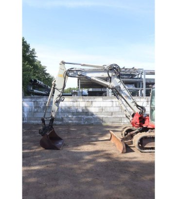 Crawler excavator Takeuchi TB175 Diesel 43.5kW 2003 TB175 2003 2 Crawler Excavators image 10