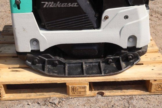 Vibratory Plate Mikasa MVH-508DSZ Diesel 8.9kW 2014 Mikasa MVH-508DSZ 2014 2 image 10