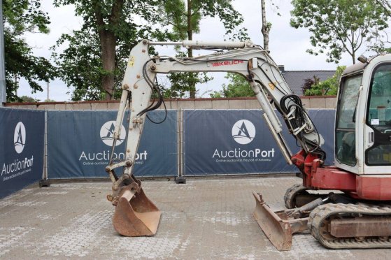 Crawler excavator Takeuchi TB153FR Diesel 29kW 2008 TB153FR 2008 2 Crawler Excavators image 10