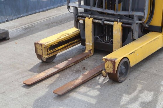 Komatsu FB18RL-15 Electric Reach Truck 1800kg 4.5m 2019 FB18RL-15 2019 2 image 10