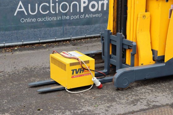 Jungheinrich ETV 110 Electric Reach Truck 1000kg 7.1m 2006 ETV 110 2006 2 image 10