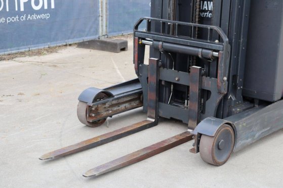 Fenwick-Linde R14-01 Electric Reach Truck 1400kg 8.6m 2017 Fenwick-Linde R14-01 2017 2 image 25