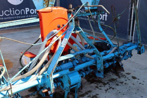 Monosem Compact 02 Beet Planter Monosem Compact 02 2 image 25