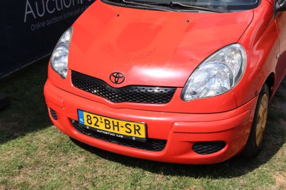 Toyota Yaris Verso 1.3 Van ATM Petrol 86hp 2003 van Yaris Verso 1.3 Van ATM 2003 2 Closed vans image 10