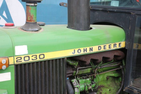 Tractor John Deere 2030 Diesel 1975 (Marge) John Deere 2030 1975 2 image 10