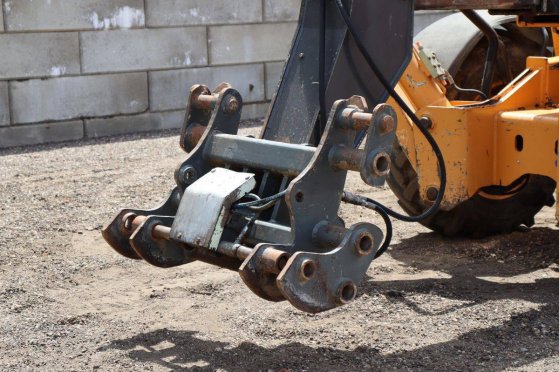 Case TX130-45 Diesel Telehandler TX130-45 2 image 10