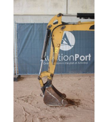 Mini excavator Caterpillar 303C Diesel 18.5kW 2011 18 2011 2 image 10