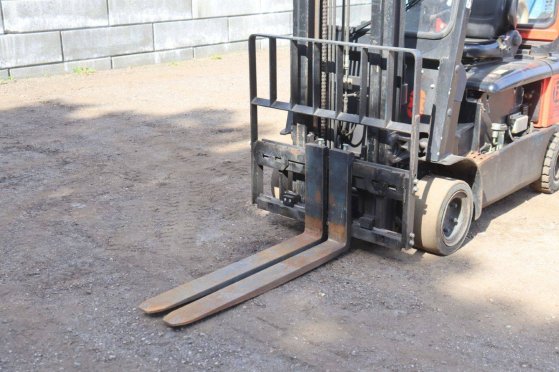 Heftruck EP Elektrisch 2000kg 3.0m EP Equipment 2 Forklift image 10