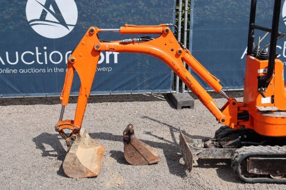 Mini excavator JCB 8008 Diesel 9kW 2011 8008 2011 2 image 10