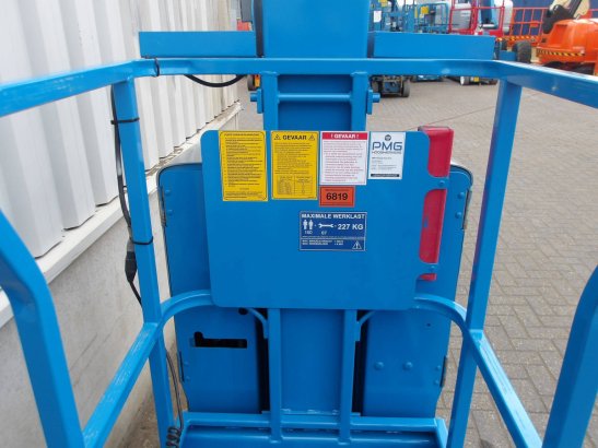 Genie GRC-12 Electric Mast Lift 5.66m 2017 GRC-12 2017 2 image 10