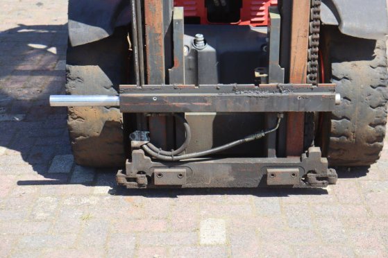 Linde H30D Diesel Forklift 3000kg 2005 H30D 2005 2 Forklift image 10