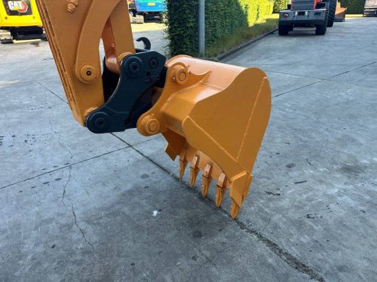 Midi excavator Hyundai R60VS Diesel 2018 R60VS 2018 2 Crawler Excavators image 10