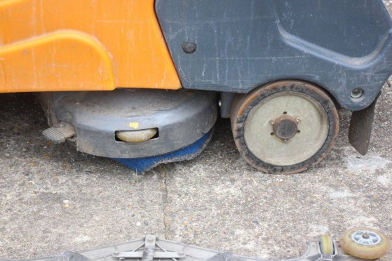 Scrubbing machine Taski Swingo COXPR.1 Electric 1200W 2018 Taski Swingo COXPR.1 2018 2 image 10