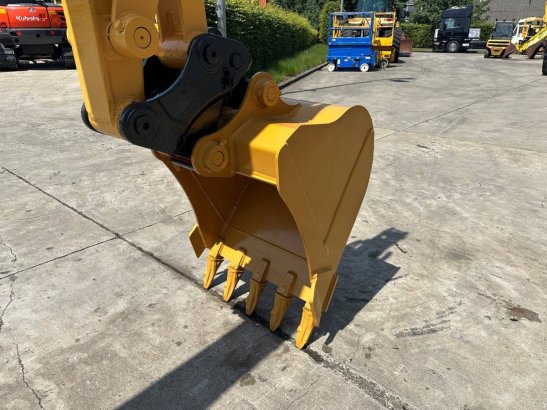 Midi excavator Komatsu PC56-7 Diesel 2016 PC56-7 2016 2 Crawler Excavators image 10