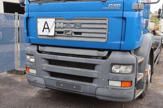 Hooklift system Truck MAN TGA 18.310 Diesel 310 hp TGA 18.310 2 image 25