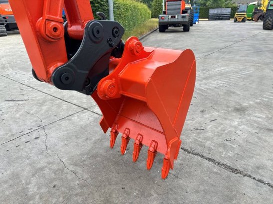 Midi excavator Kubota KX165-5 Diesel 2014 KX165-5 2014 2 Crawler Excavators image 25