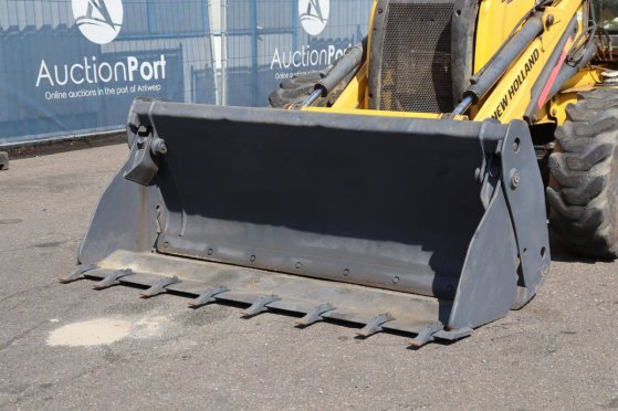 New Holland B90B-SS Diesel Backhoe Loader 2018 B90B-SS 2018 2 image 10