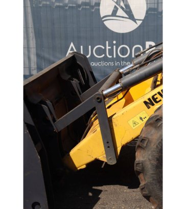 New Holland B80B-SS Diesel Backhoe Loader 2018 B80B-SS 2018 2 image 10
