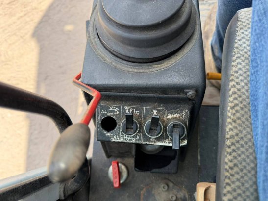 Wheel excavator O&K MH CITY Diesel 61kW 1990 MH CITY 1990 2 Wheeled Excavators image 10