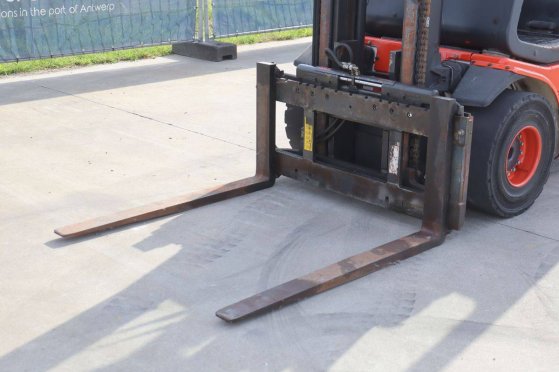 Forklift Fenwick-Linde H30D-03 Diesel 3000kg 4.8m 2001 Fenwick-Linde H30D-03 2001 2 Forklift image 25