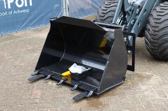 Articulated loader CMH HFT960 Diesel 18.2kW 2026 New CMH HFT960 2026 1 Wheel Loaders image 25