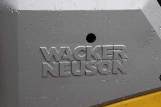 Vibratory Plate Wacker Neuson DPU6555Hech Diesel 2017 Neuson DPU6555Hech 2017 2 image 10