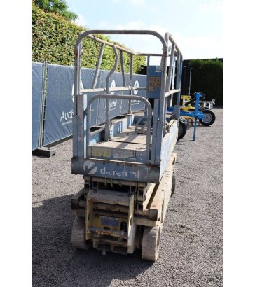 Electric Scissor Lift Onbekend 2 Scissor Lifts image 55