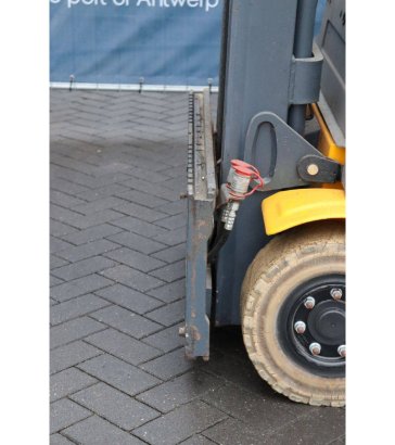 Forklift Jungheinrich EFG 216 440DZ Electric 1600kg 4.4m 2016 EFG 216 440DZ 2016 2 Forklift image 25
