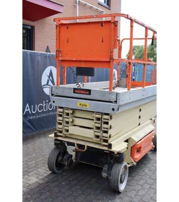 JLG Electric Scissor Lift 2 Scissor Lifts image 25