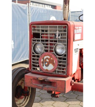 Mini tractor MC Cormick 353 Diesel 38hp 1972 Mc Cormick 353 1972 2 image 10