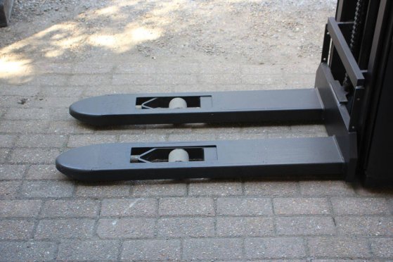 Stacker Toyota SWE120 Electric 1200kg 2.9m 2019 SWE120 2019 2 image 10