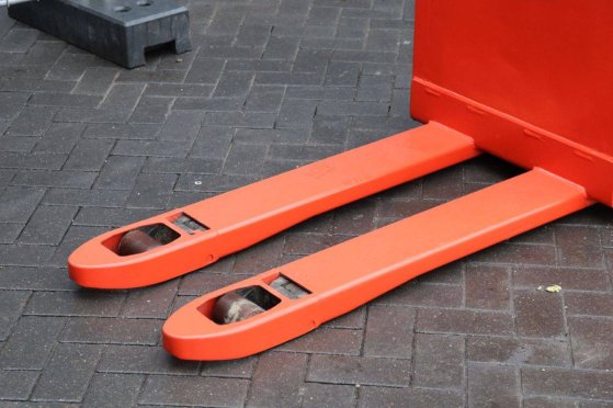 Linde Electric Pallet Truck 2 Pallet trucks image 25