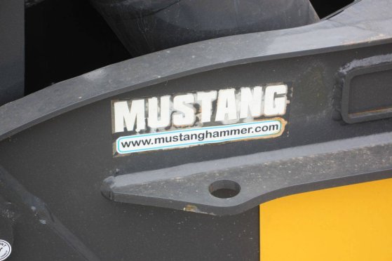 Mustang RH12 Concrete Crusher 2022 New Mustang RH 12 2022 1 image 10