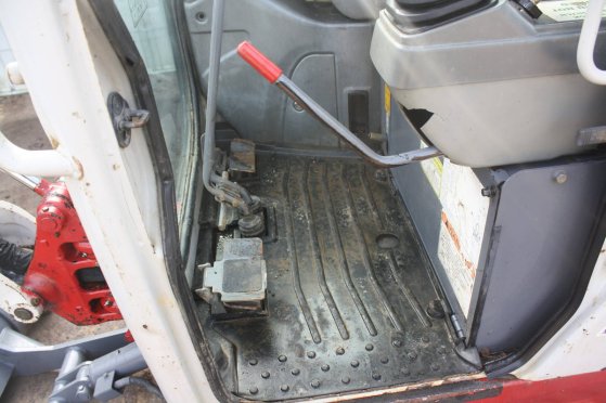 Mini excavator Takeuchi TB216 Diesel 11.5kW 2016 TB216 2016 2 image 10