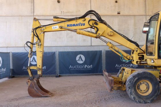 Wheel excavator Komatsu PW110R Diesel 69kW 2005 915 2005 2 Wheeled Excavators image 10