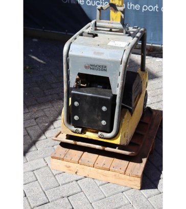 Vibratory plate Wacker Neuson DPU3760 Hets Diesel 2017 Neuson DPU3760 2017 2 image 10