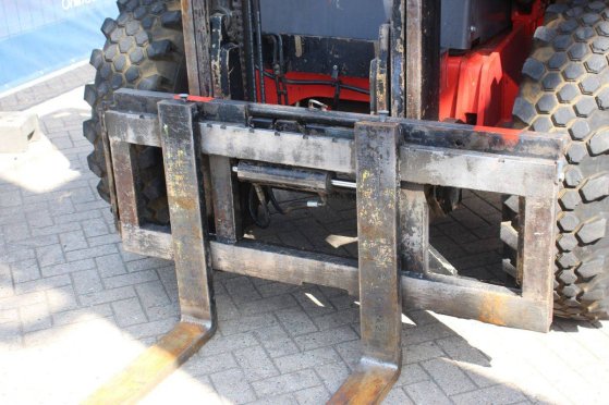 Rough-terrain forklift Manitou MC30-2 Diesel 3000kg 2002 MC30-2 2002 2 Rough Terrain Forklift image 10