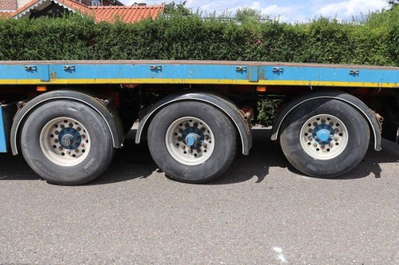 Flatbed Semi-trailer Floor Fluo-17-30H2 47t 2006 Floor FLU0-17-30H2 2006 2 image 10