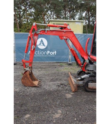 Crawler excavator Yanmar Vi020-4 Diesel 2013 Vi020-4 2013 2 Crawler Excavators image 10